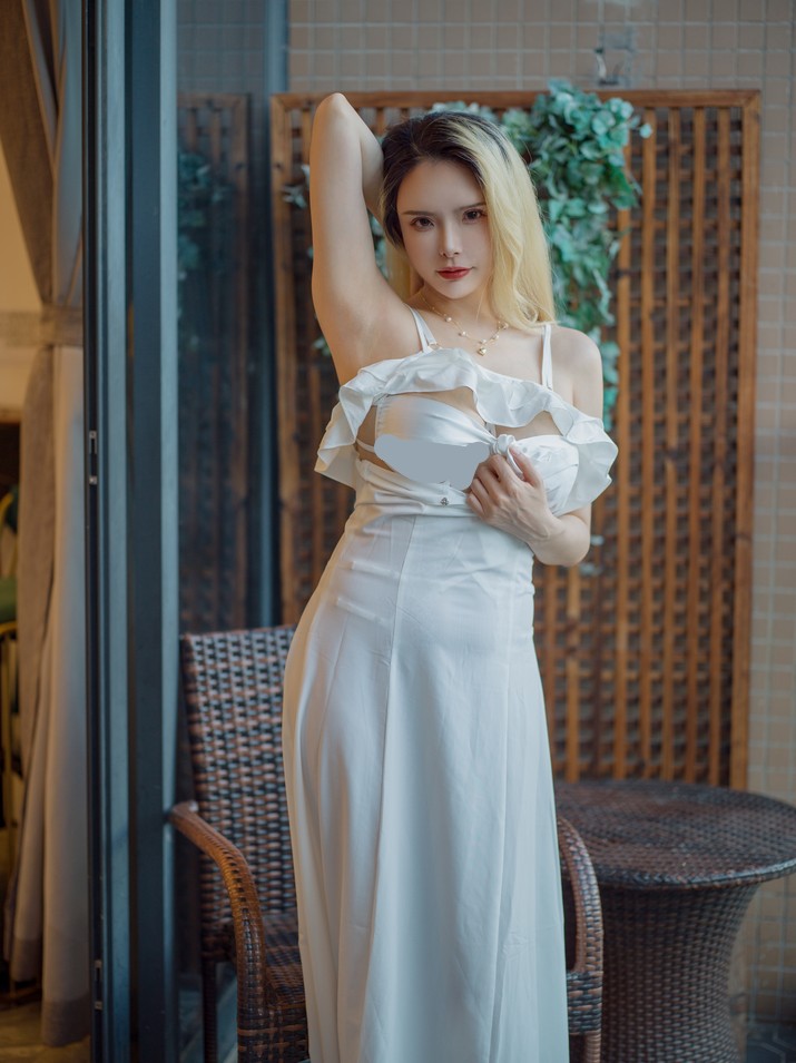 秋和柯基 - 白色连衣裙 [59P2V-1.49GB]