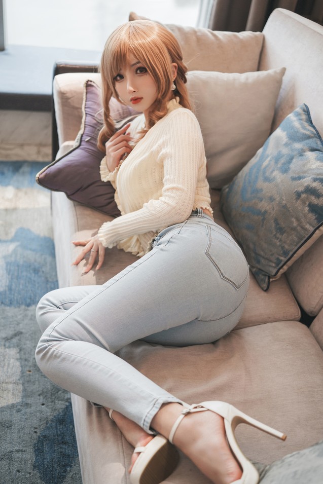 rioko凉凉子 - 任期的一天 下班篇 [30P3V-720MB]