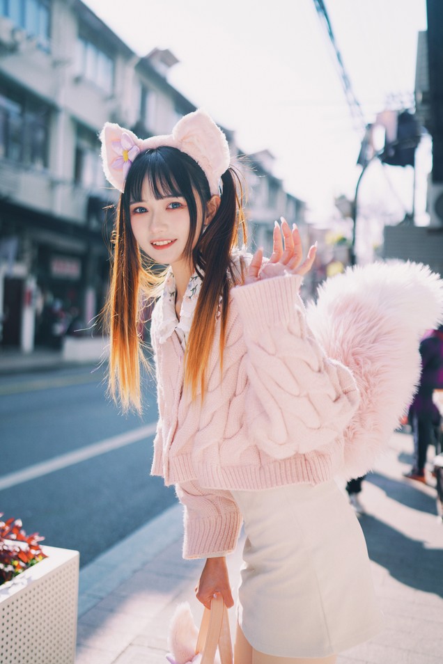 兔子Zzz不吃胡萝卜 - 玲娜贝儿来逛街&amp;在雪中等待 2 套