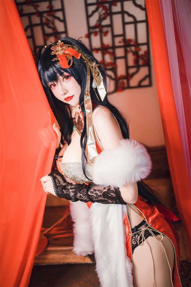 Coser衣衣 - 碧蓝航线 大凤旗袍 [34P-110MB]