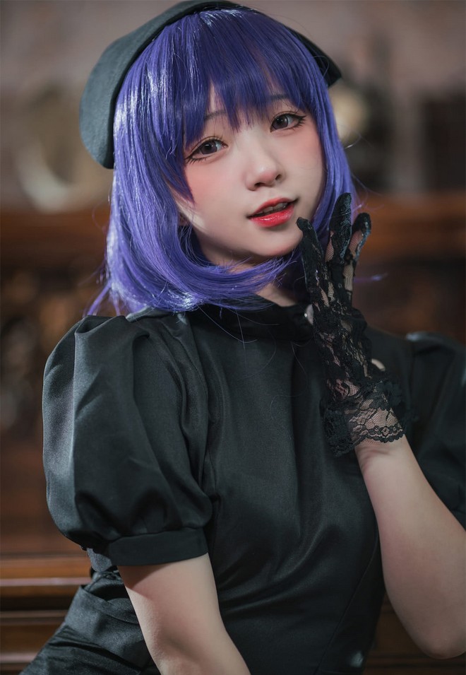 花铃 - 黑江雫护士 [35P-298MB]