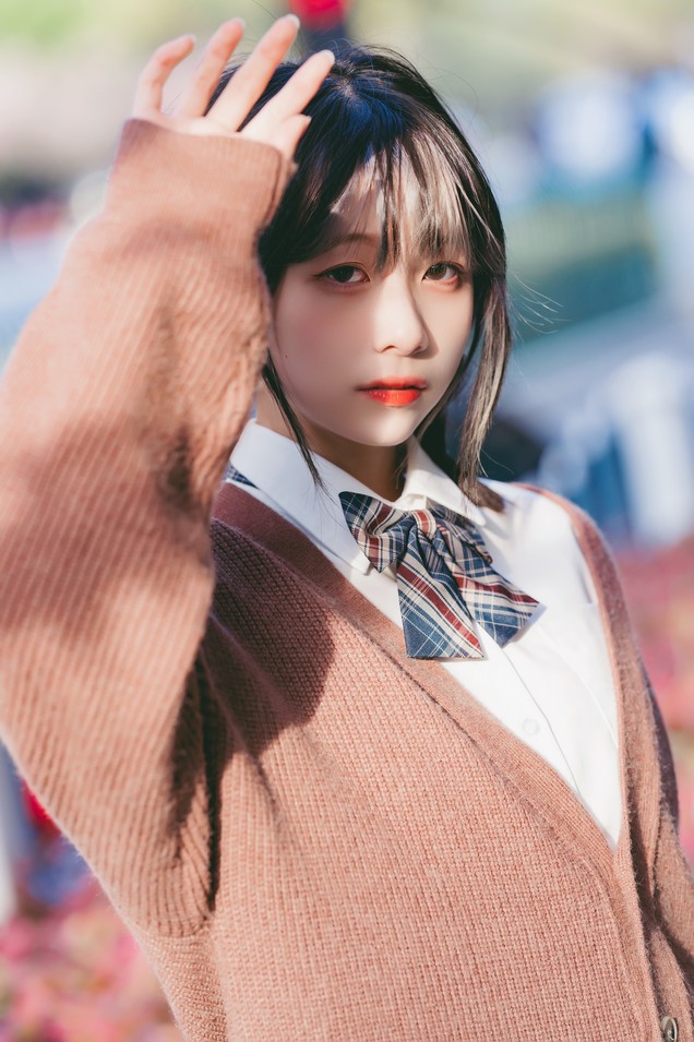 清青琴玖 - 想和你一起在四月吹春风 [26P-532MB]