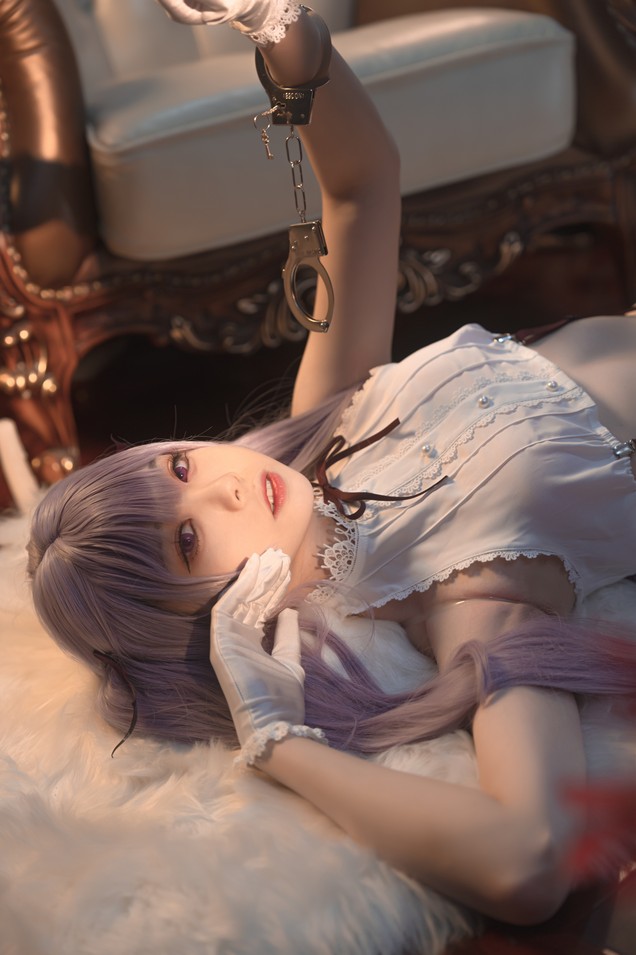 安食Ajiki - 笨拙的小恶魔 [41P-1.11GB]