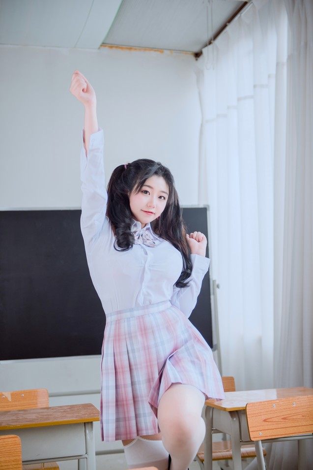 穆零Mu0 - 老师 学生 [115P10V-1.54GB]