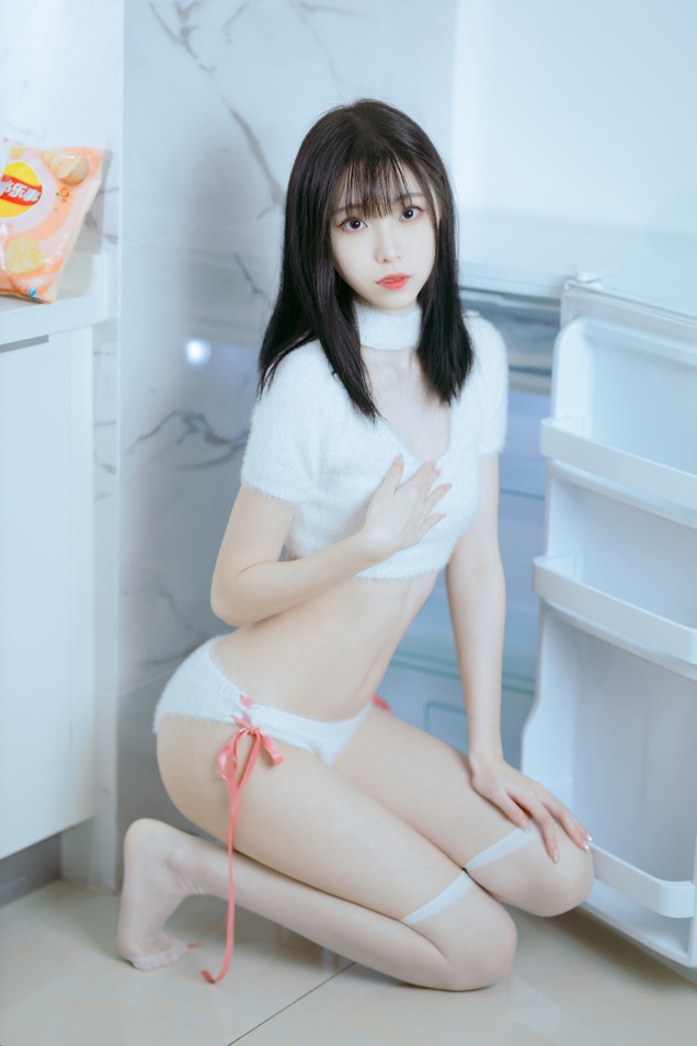 许岚LAN - 纯欲毛衣 [40P-458MB]