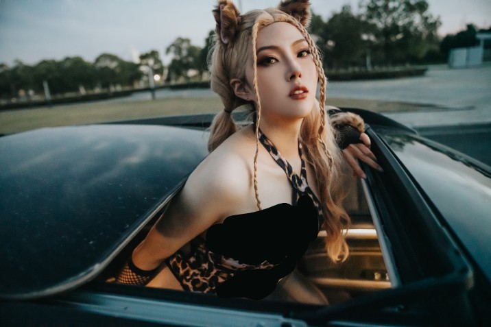 Natsuko夏夏子 - 豹纹X车 [41P1V-394MB]