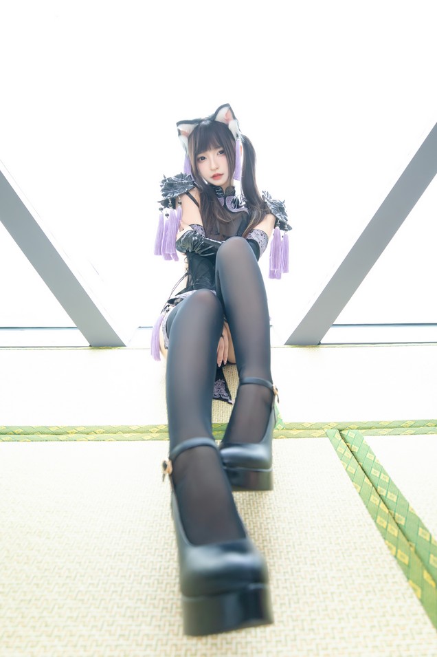 神楽坂真冬 - 旗袍猫女 [75P2V-223MB]