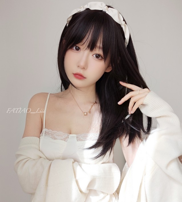 迷之呆梨 - 23.01月fantia会员订阅合集 [235P6V-528MB]