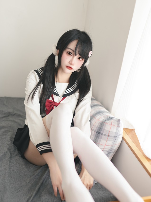 嗷呜酱 - 水手服限定 [48P-410MB]