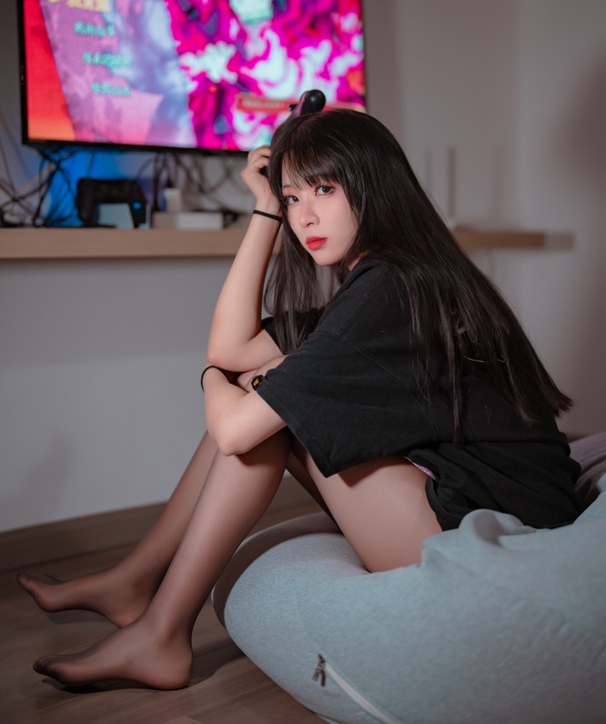 轩萧学姐 - 游戏时间 [31P-90MB]