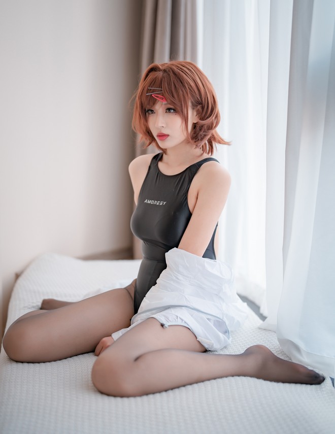 轩萧学姐 - 円香ol+竞泳 [43P-98MB]