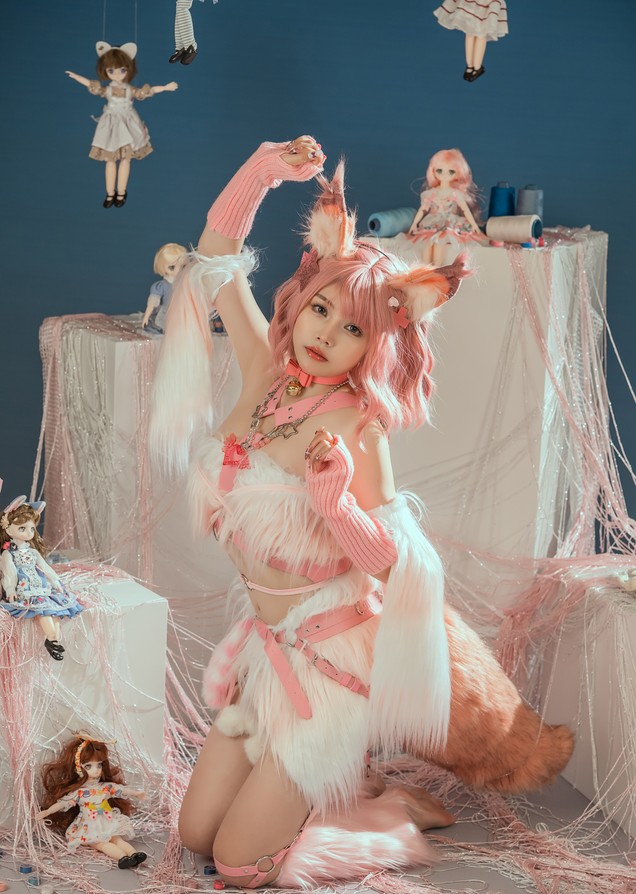 七月喵子 – 幻想兽娘集日食 蒂迟亚希 [24P-304MB]