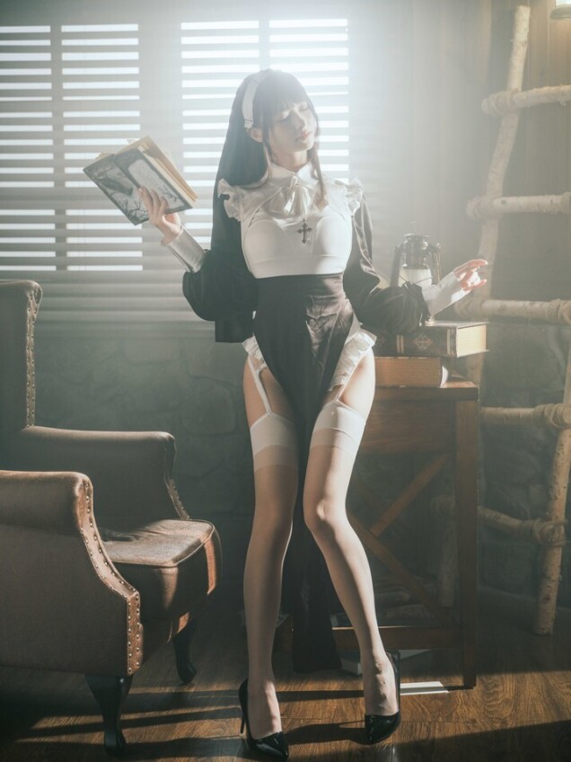 河豚抚子 - 小恶魔&amp;修女 2 套