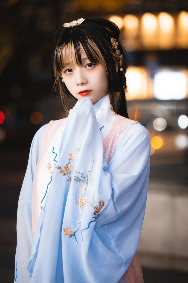 清青琴玖 - 生活的频道&amp;隔世 2 套