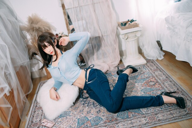 九曲Jean - 吉他妹妹包臀裙 [92P-470MB]