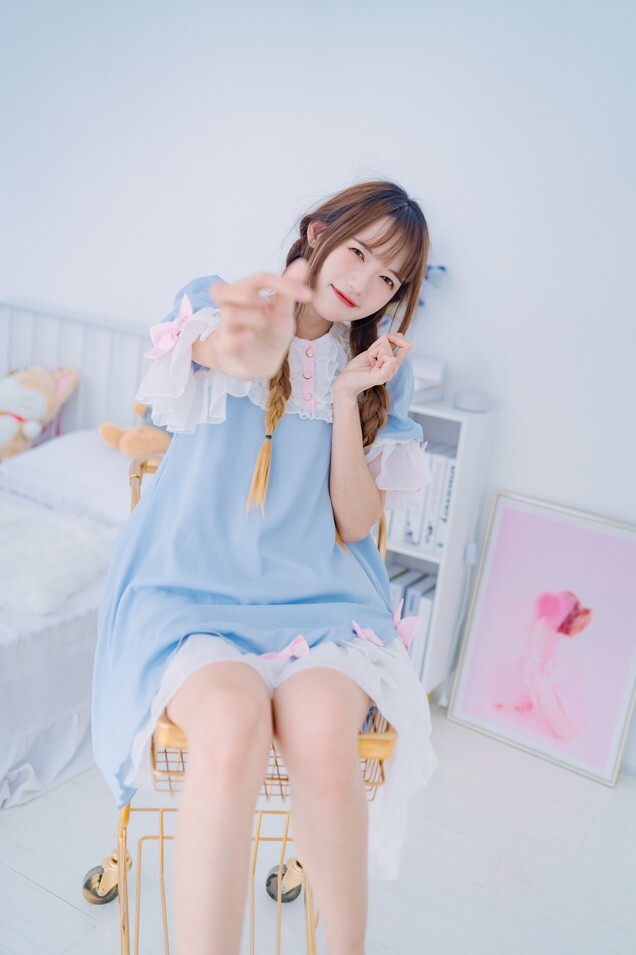 兔子Zzz不吃胡萝卜 - 纯白色可爱 [31P-220MB]