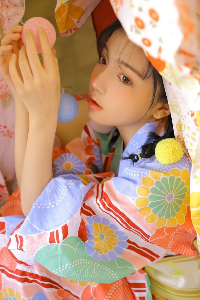 兮嘻嘻 - 一时无俩 [19P-66MB]