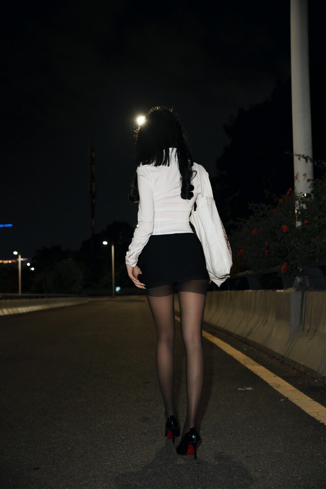 你的蛋蛋 - 为谁 [85P1V-2.40GB]