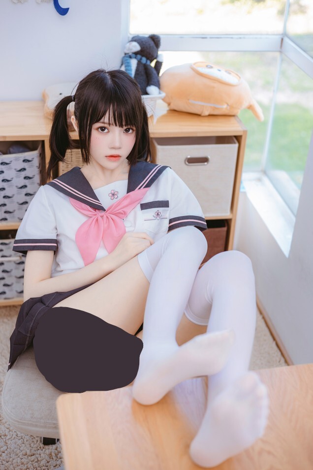 桜桃喵 - 草莓雪糕 [73P-818MB]