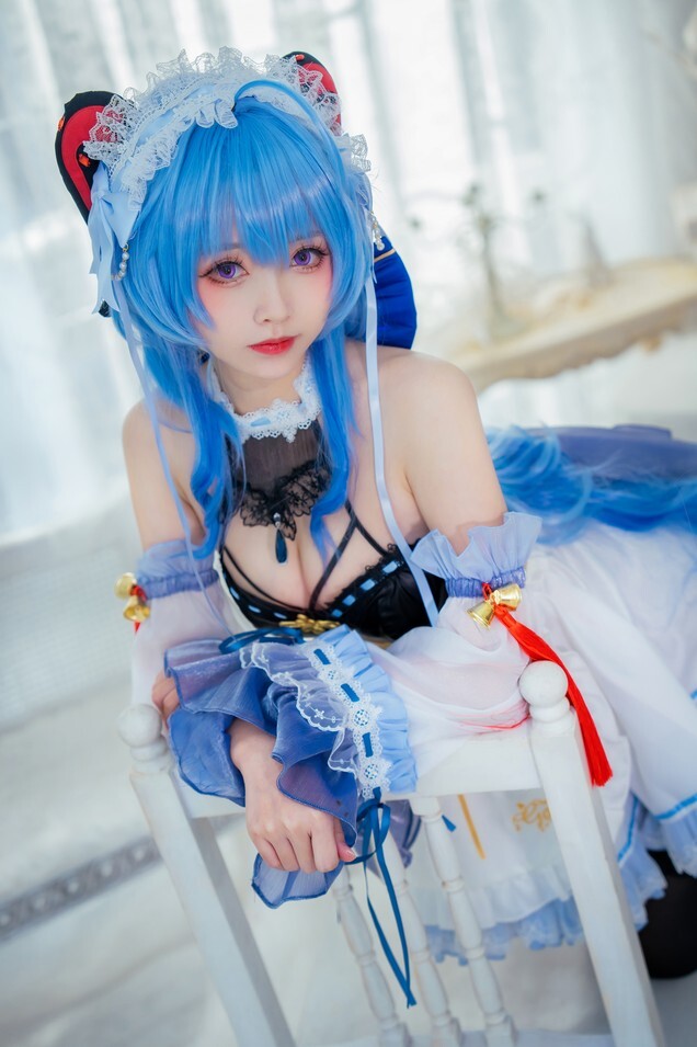 大大卷卷小卷 - 甘雨女仆 [20P-161MB]