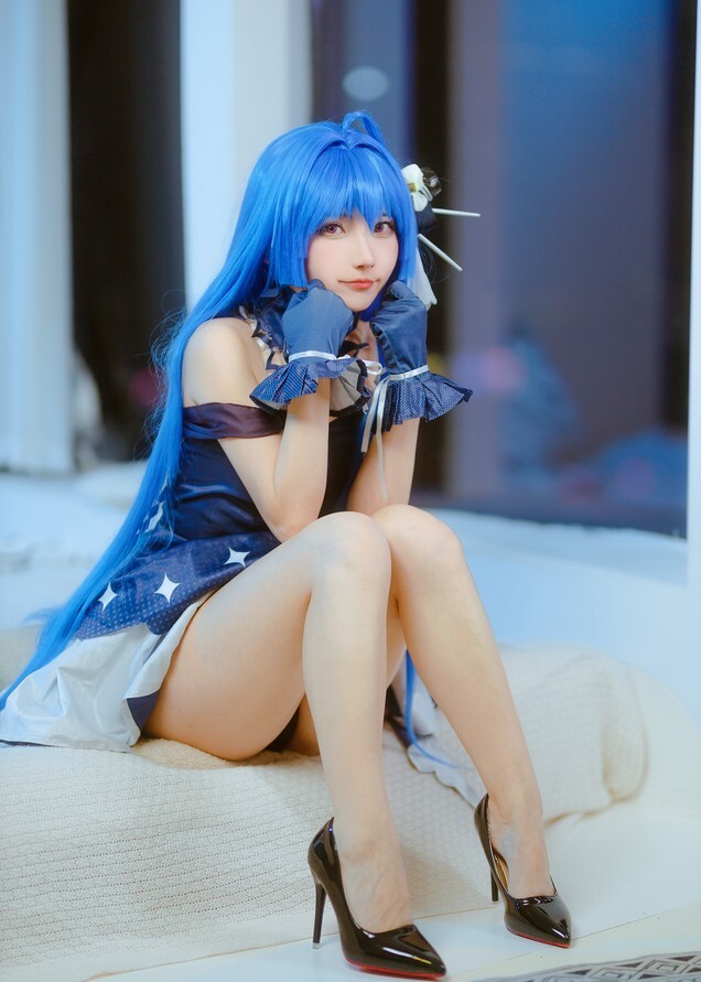 是三不是世w – 海伦娜捆绑 [57P1V-1.99GB]