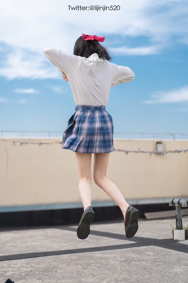 梨瑾瑾 - 户外JK [35P-318MB]