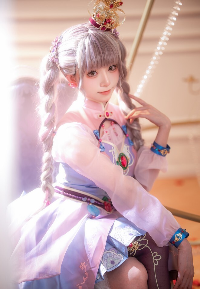 绮太郎_Kitaro - 甜皇后 [18P-223MB]