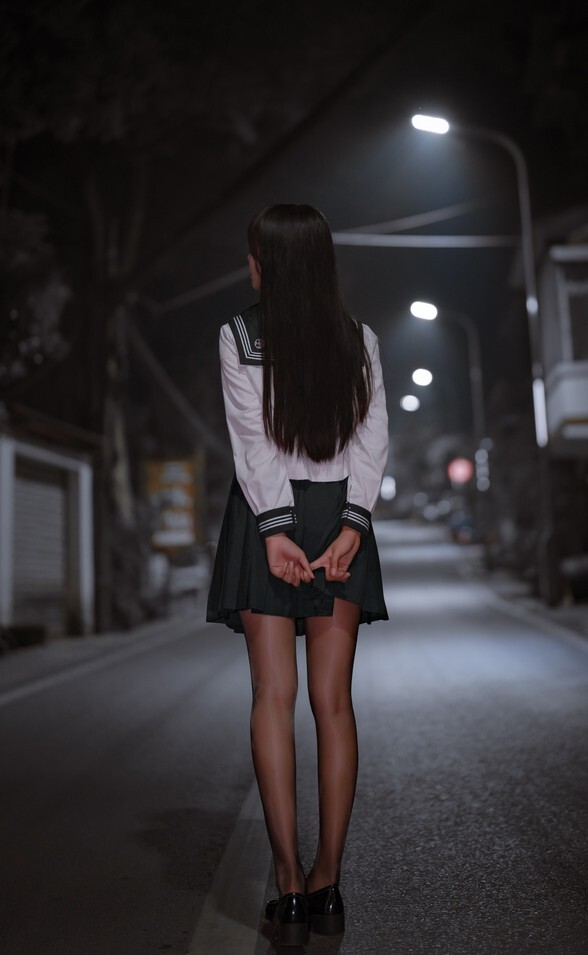 轩萧学姐 - 公路JK [60P-135MB]