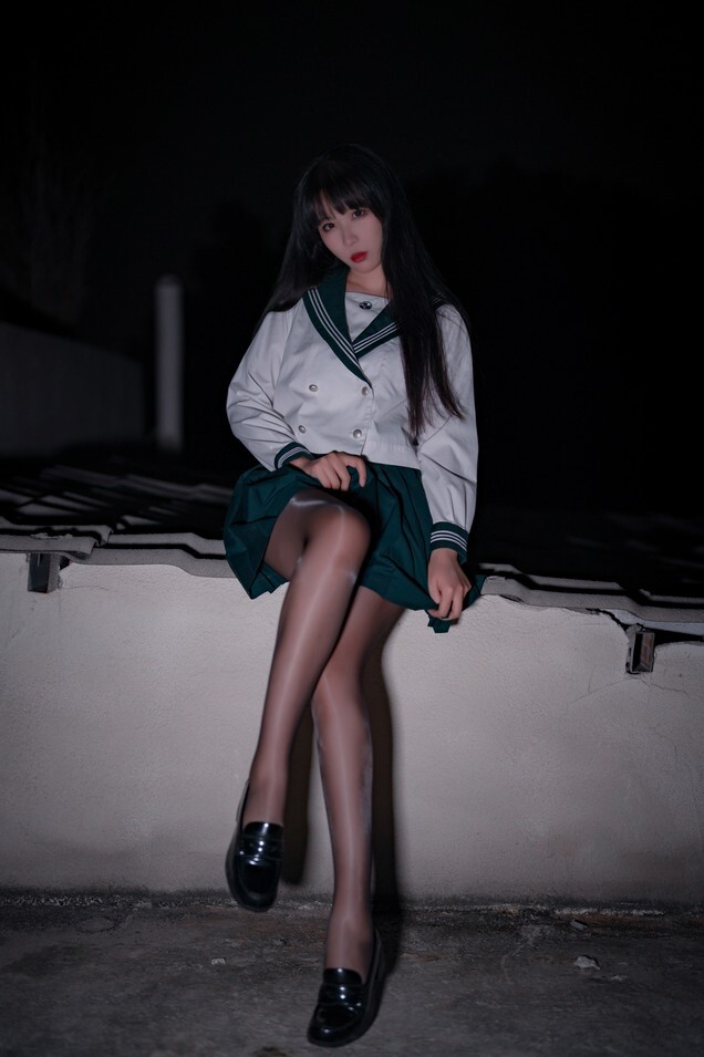 轩萧学姐 - 公路JK [60P-135MB]