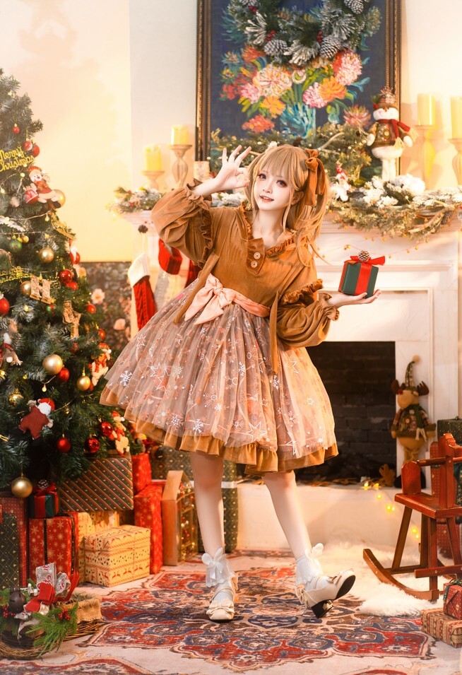 花甲conch - 圣诞姐姐&amp;麋鹿妹妹 [18P-470MB]