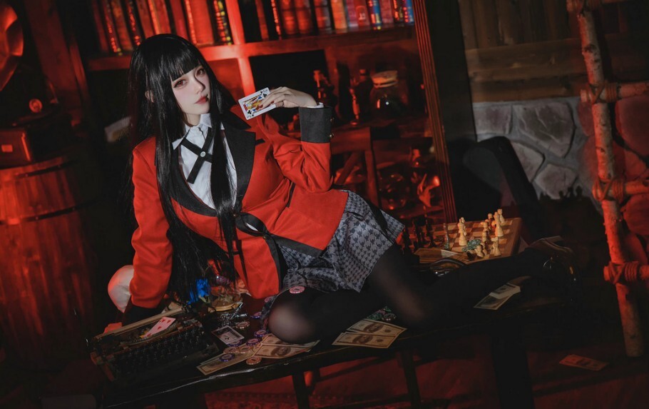 凛子酱 – 蛇喰梦子 [9P-51MB]