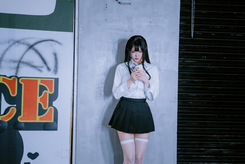 秋和柯基 - 清纯女友 堕 [115P2V-4.46GB]