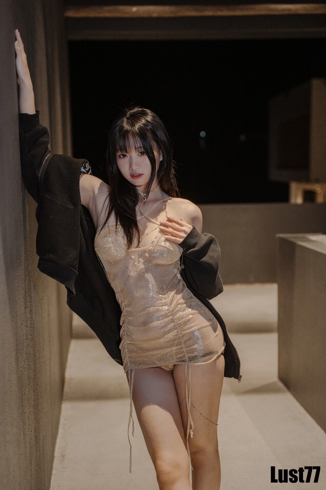 柒柒要乖额 - 纸醉金迷 [90P1V-1.68GB]