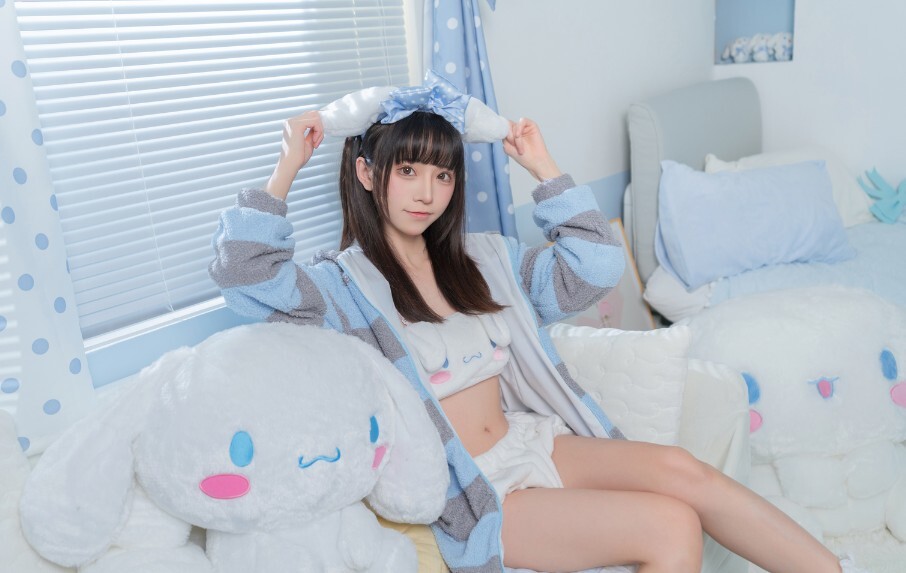 绮太郎_Kitaro - 玉桂狗 [14P-214MB]