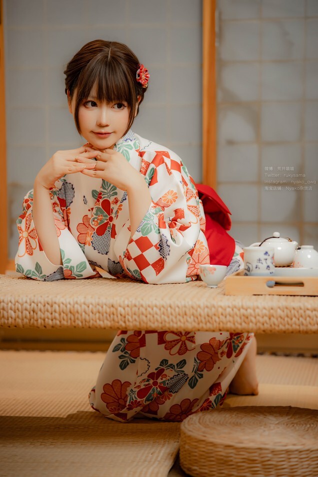 Nyako喵子 - 和风烂漫 [293P2V-2GB]