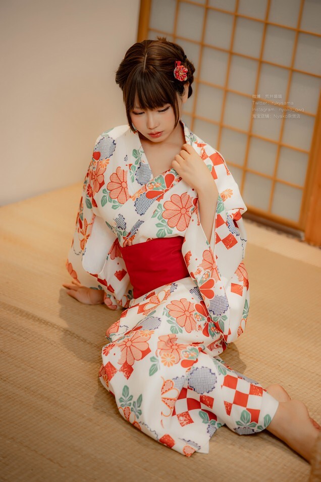 Nyako喵子 - 和风烂漫 [293P2V-2GB]