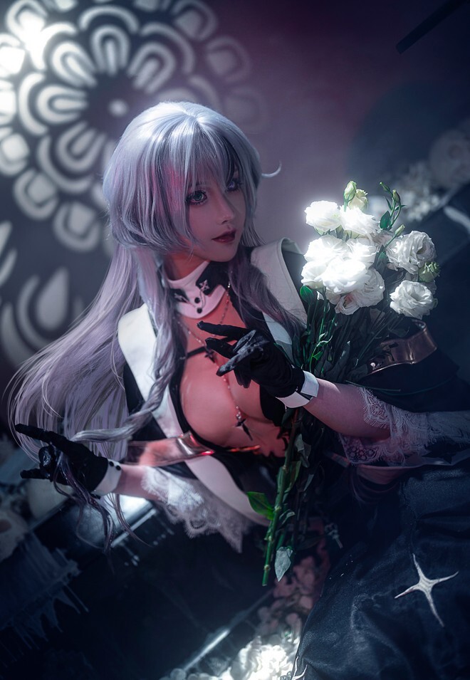 露兒大魔王 - 禁闭者 MBCC-S-075 橡木匣 [18P-320MB]