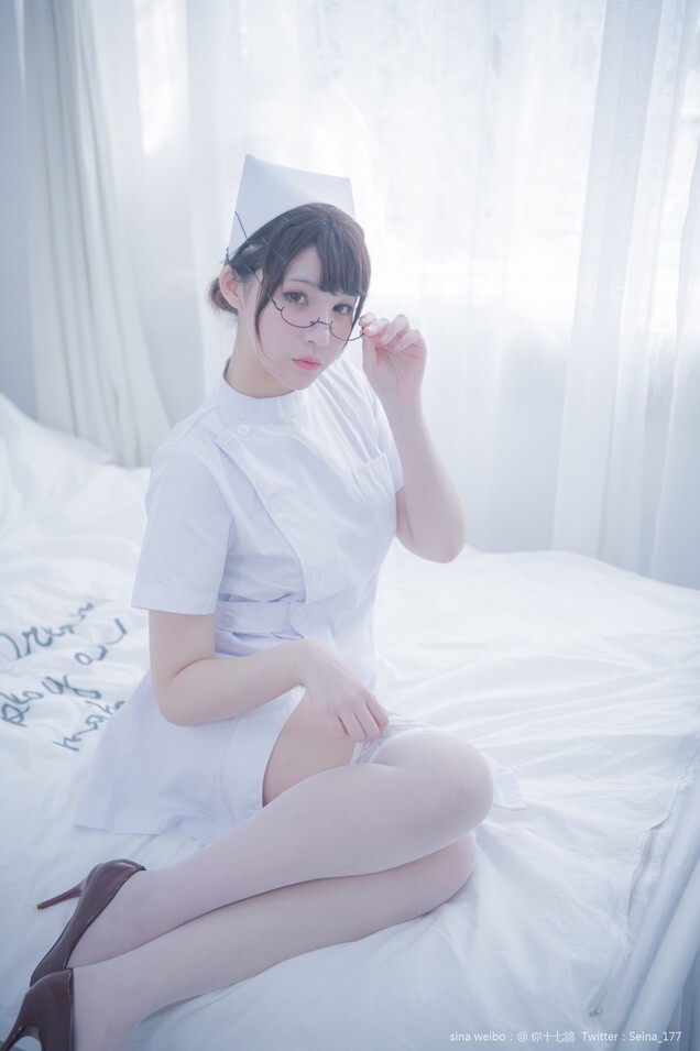 你十七鸽 - 白色护士 [110P1V-535MB]