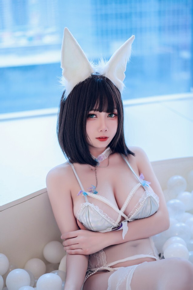 末夜787 - 猫娘衣橱 珍珠内衣 [36P2V-293MB]