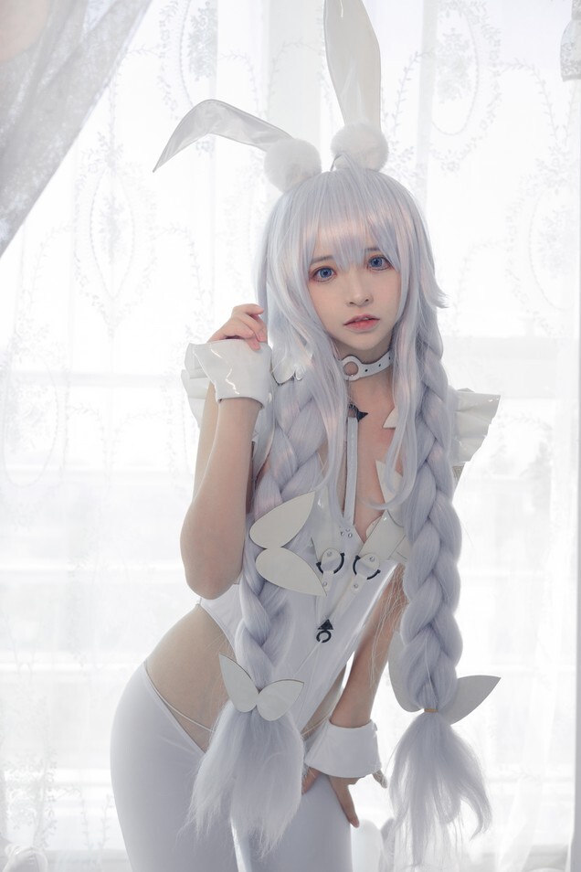 疯猫ss - 恶毒 [21P-239MB]