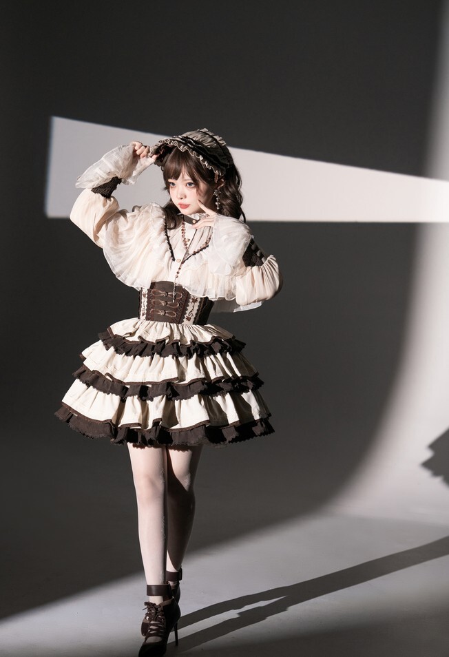 花甲conch - 日沉棘 [17P-244MB]