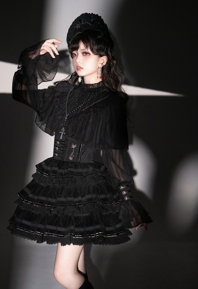 花甲conch - 日沉棘 [17P-244MB]