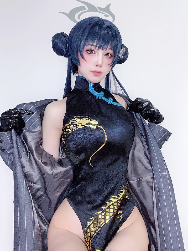 水淼aqua - Fantia 23.03月会员订阅 キサキ会長? [31P-37MB]