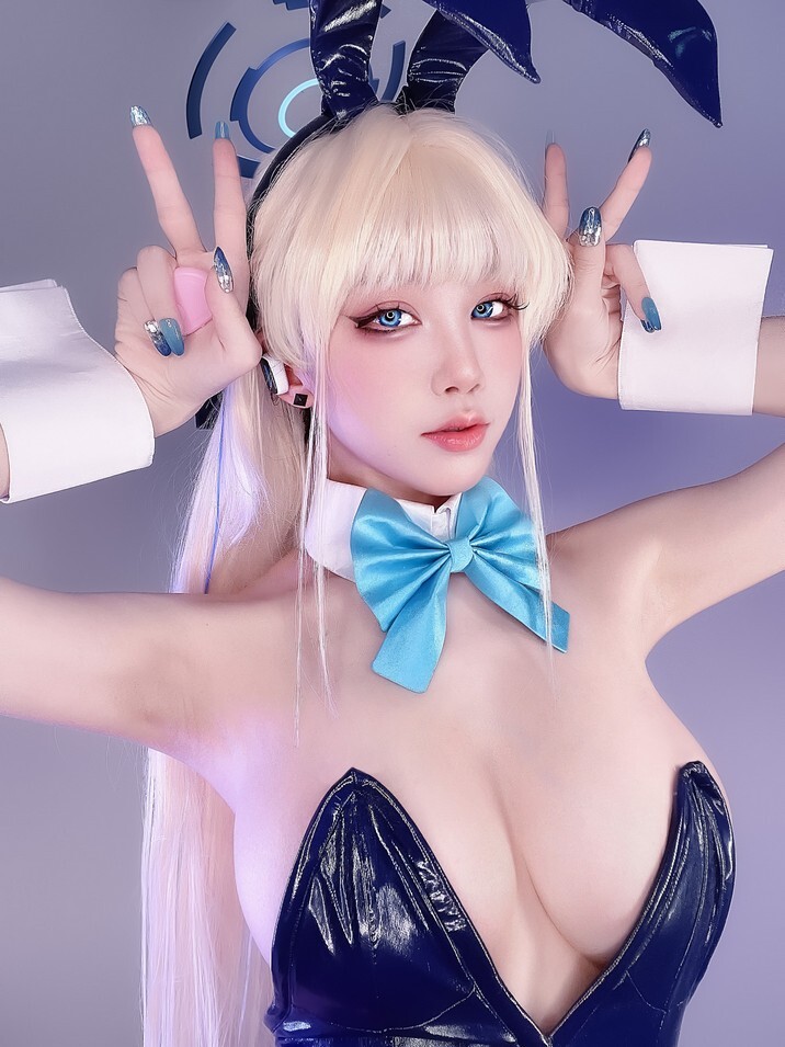 水淼aqua - Fantia 23.06月会员订阅 飛鳥馬トキ✌️ [20P-23MB]