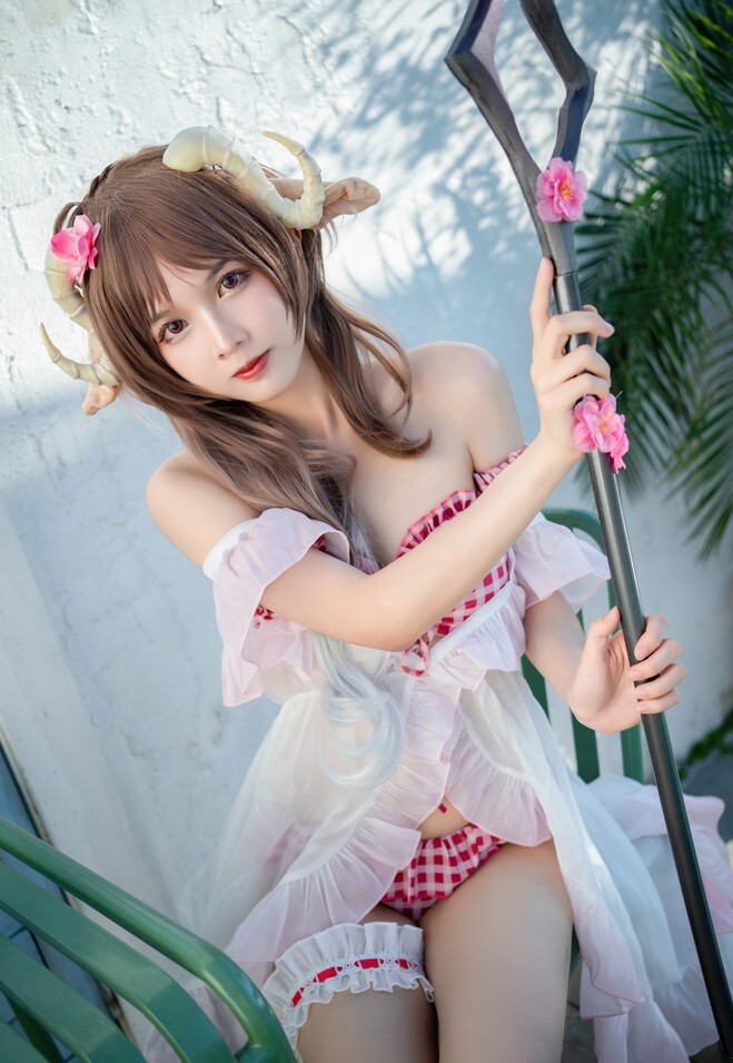 挽希 – 艾雅法拉 [9P-28MB]