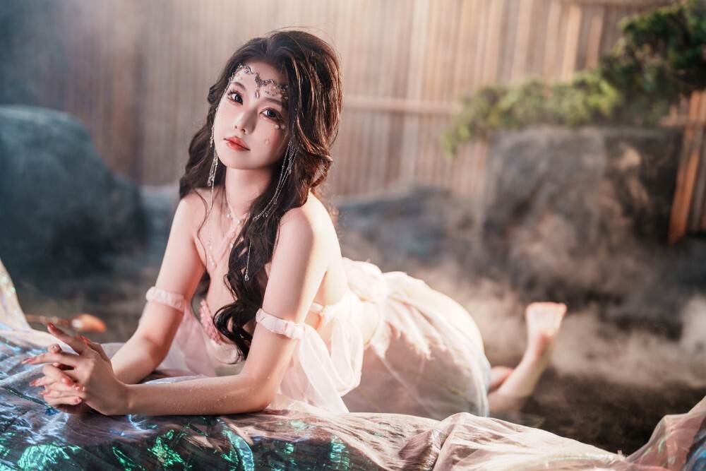 蜜汁猫裘 – 美人鱼 [63P1V-2.33GB]