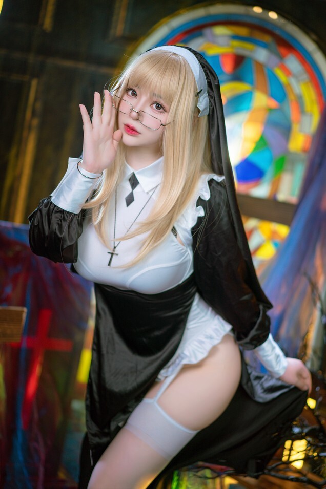 叉子宝宝 - 修女小姐 [26P-145MB]