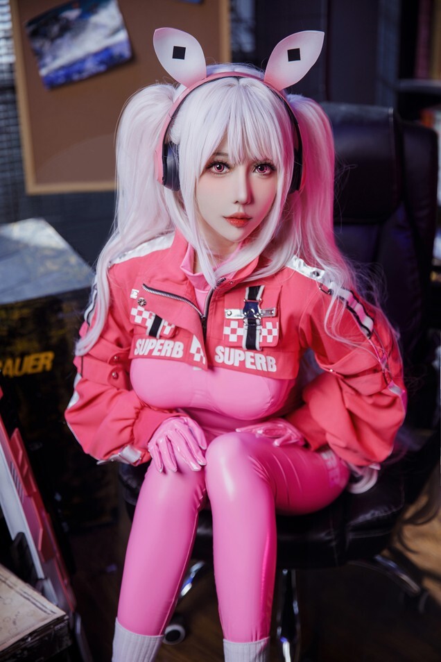 仙女月 - NIKKE 胜利女神 爱丽丝 [22P-363MB]