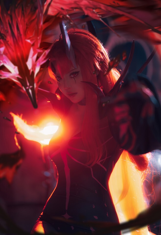 黑龙贯通 –  噬灵者 [12P-79MB]