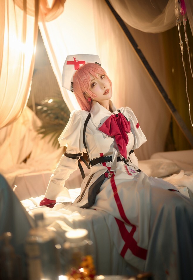 紫氯氯 – 安cos [13P-33MB]